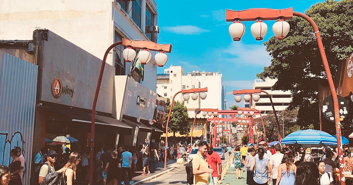 Liberdade e Bom Retiro: Comércio, Turismo e 6.839 Celulares Subtraídos